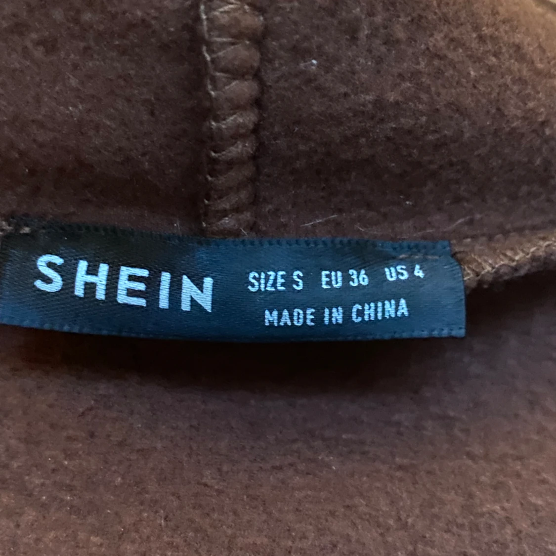 Brun zip-up hoodie! - 91