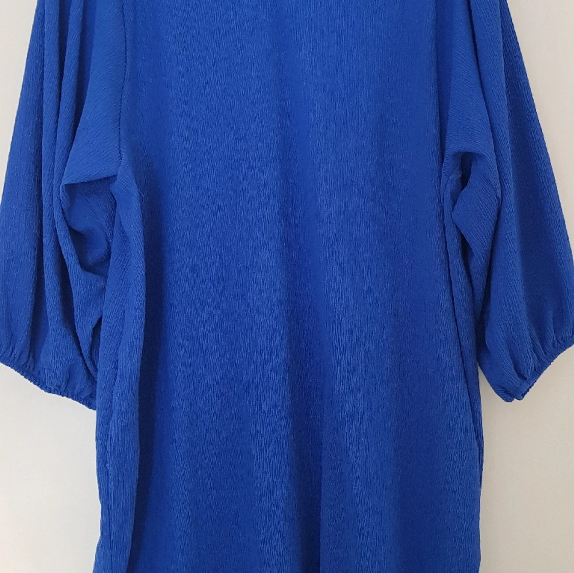 Snygg blå klänning