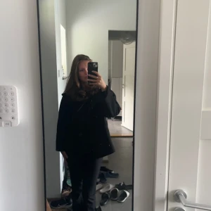 Design by si kappa - Säljer min älskade kappa!