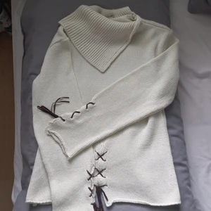 T-shirt Size S - Jag säljer för att det passer inte mig