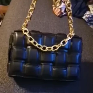 Väskor  - Säljer några av mina kopior oanvända Jätte fin kvalitet... Säljs nu för 600:- styck, kan skicka fler bilder. 