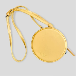 Arny PRAHT bag - Round bag, could be worn on belt. 18×18×6 cm 