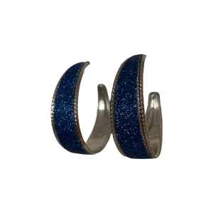 blå örhängen - 💎blå & glittriga örhängen perfekta till 80-tals stilen 💎fraktar endast 