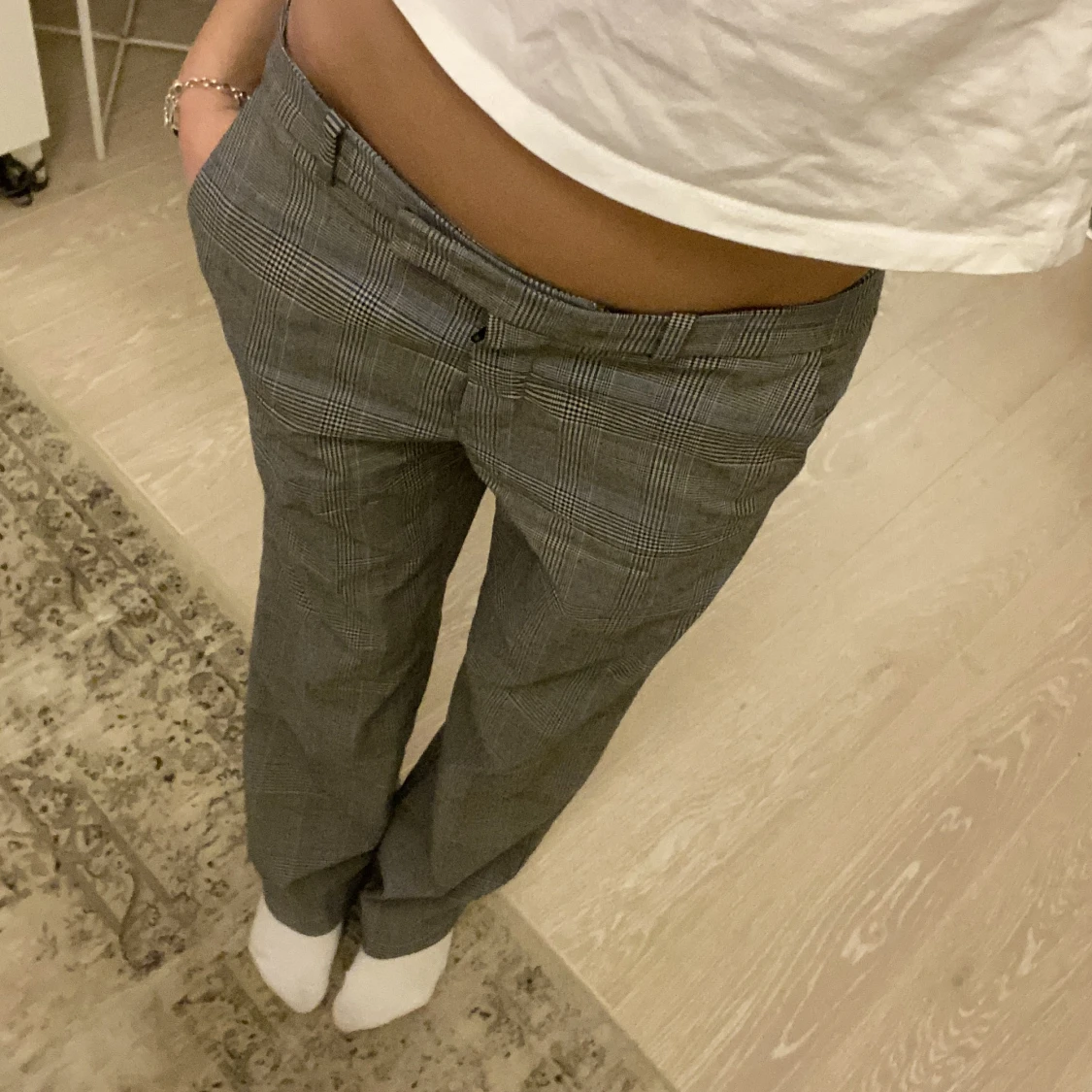 Lågmidjade kostymbyxor 