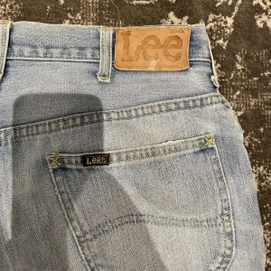 Vintage Lee - Snygga jeans i en rak passform  Strl: W30 L31