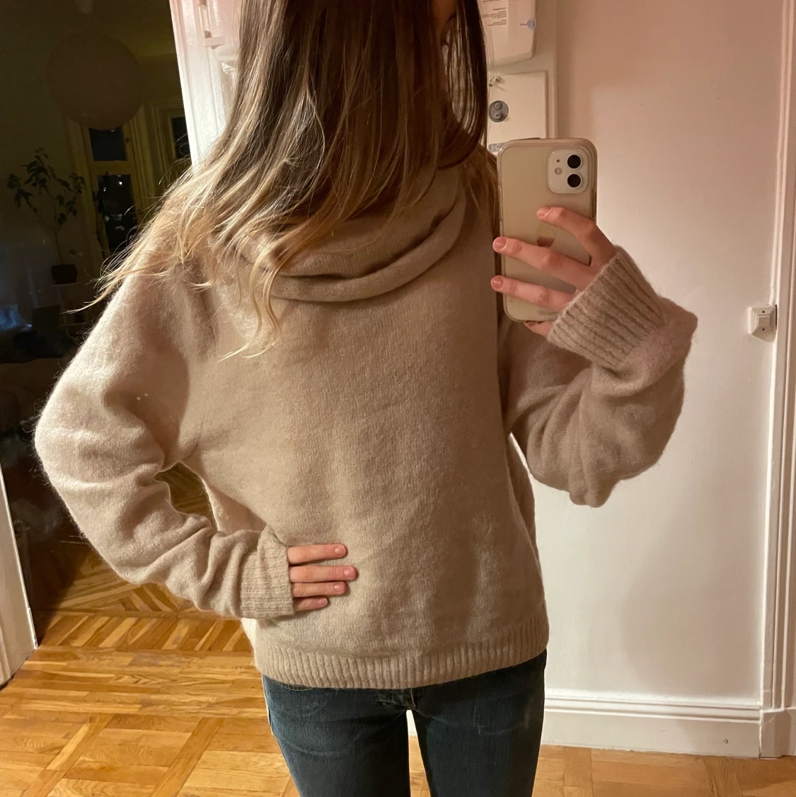 Off-shoulder tröja!  - 90