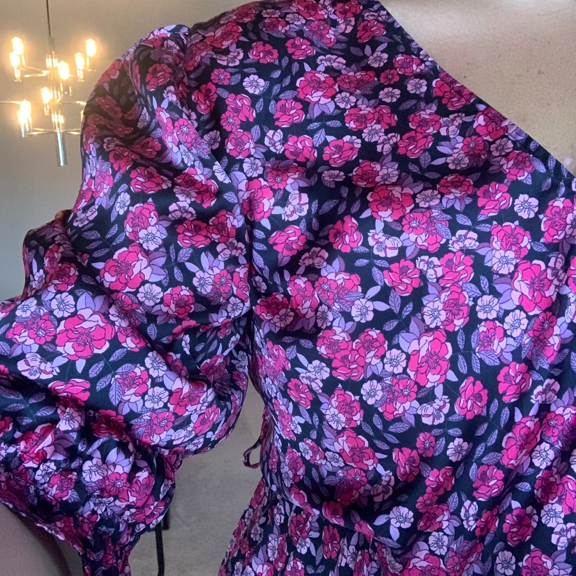 Blommig klänning  - 90