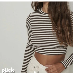 Nakd topp - Alldrig använd 