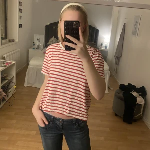 Zara t-shirt - Zara t-shirt som inte kommer till användning längre!