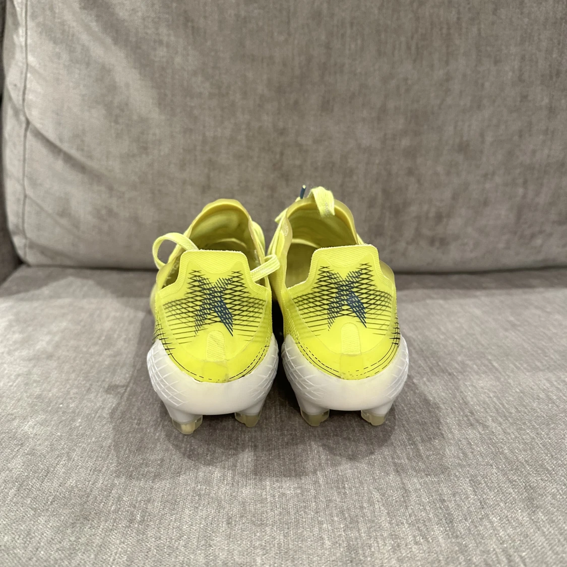 Adidas ghosted gul  - 91