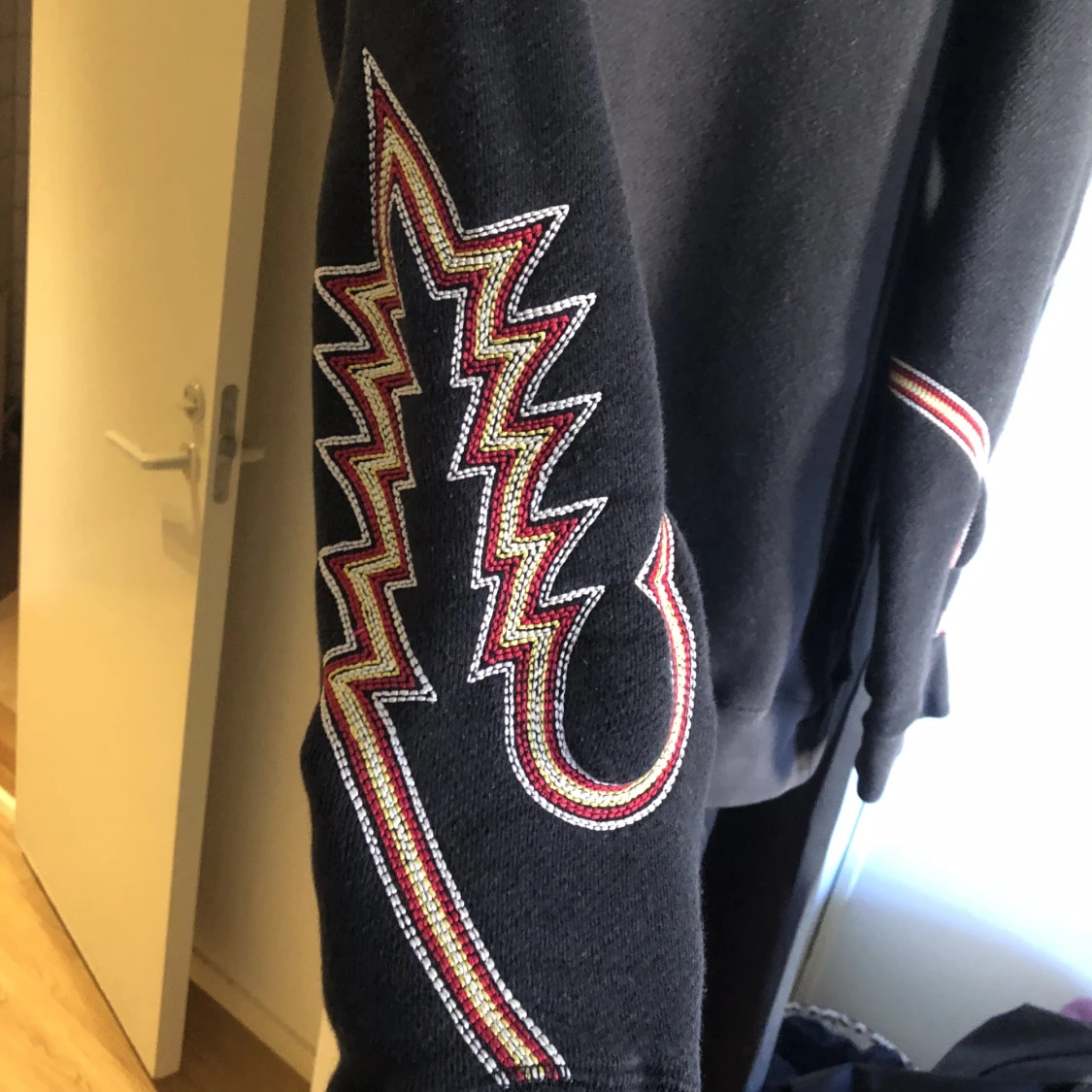 Our Legacy embroidered sweater ”black snake flame” - 91
