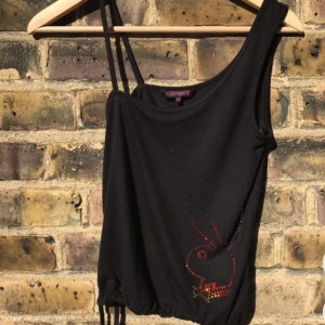 Top med Playboy kanin - Så cool och fin top, rekommenderar!