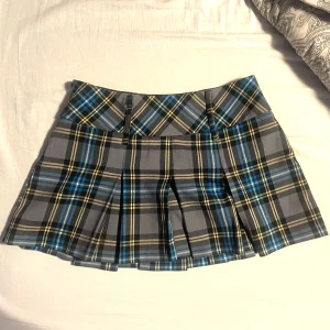 Kort Y2K rutig kjol! - Vintage rutig kort kjol!! Storlek xs ❤️Använd köp nu funktionen💋