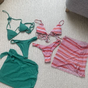 Bikini - 2 helt oanvända bikinis som jag beställde från Shein förra sommaren. De är för små i storleken för mig därav aldrig använda. De har varsin tillhörande kjol och de är supersöta till sommaren. Säljer båda för 200kr och separat 150kr/st