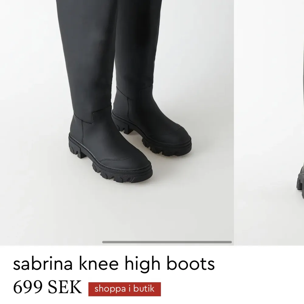 Sparsamt använda boots, som nya! Säljer då de inte kommer till användning. Normala i storleken. . Skor.