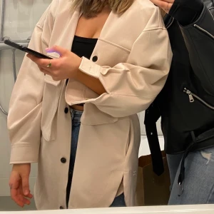 Skjortjacka - Köpte står för frakt! 