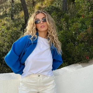 Nakd jacka - Superfin jacka med dragkedjedetalj från Nakd! Helt oanvänd så i topp skick! köpt för 979 kr🦋 (Bilder från Nakd hemsida)