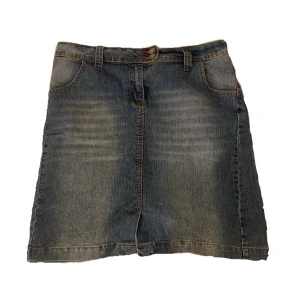 jeans kjol - jätte fin jeans kjol