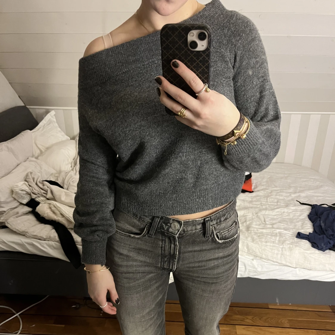 Grå stickad tröja - 91