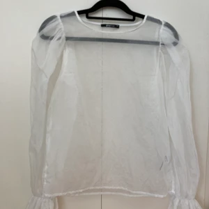 Mesh topp Gina Tricot - Vit mesh topp från Gina Tricot