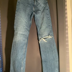 Jeans från Gina - Stl 38, långa i benen för mig som är 180 lång