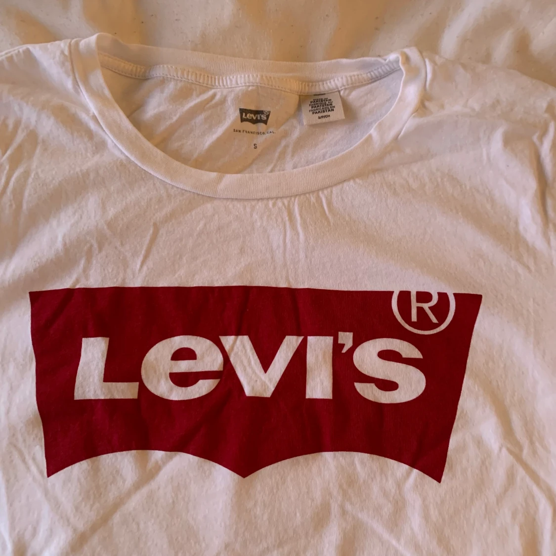 white levi’s shirt size S - 90