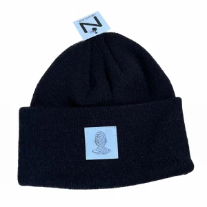 New black mössa - Oanvänd Skön beanie från new black