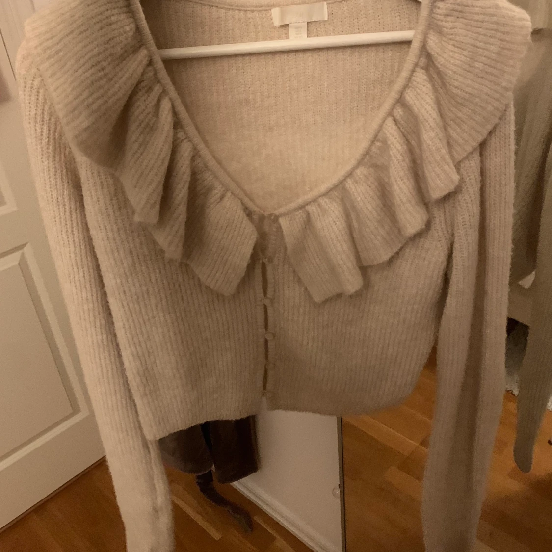 Stickad tröja från hm - 90