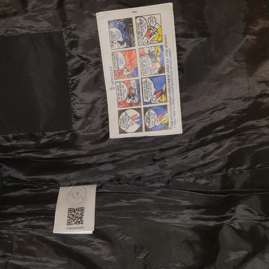 Äkta Moncler väst strl M passar inte längre mig - 90