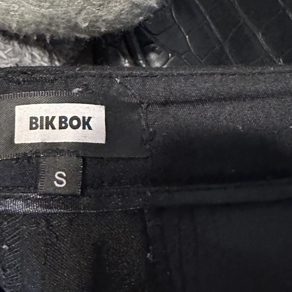 Svarta Låg midjade kostymbyxor - 91