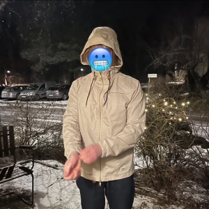 Brixtol jacka beige - Lätt jacka från brixtol i storlek m.  Sparsamt använd.  Priset går alltid att diskutera