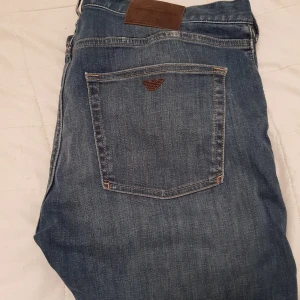 Armani Jeans - Armani jeans använd 1 gång tvättade 1 gång storlek W 38 L 32 nypris 1299 kr