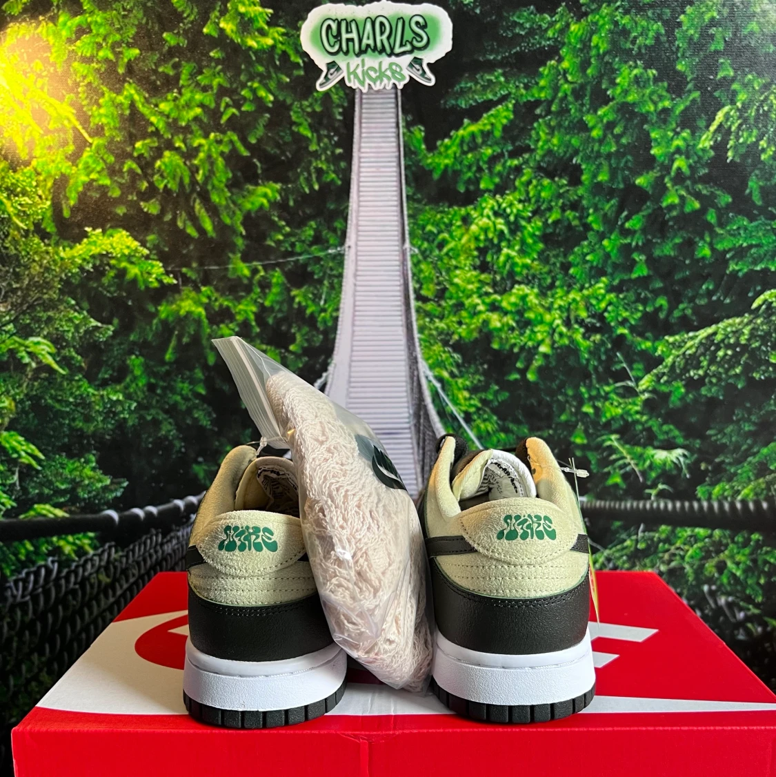 Nike Dunk Low LX “Avocado” 🥑 - 91