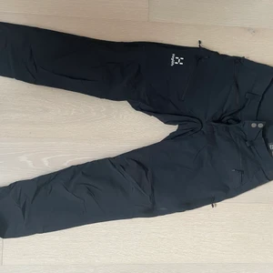 Haglöfs vandringsbyxor - Använda men i gott skick