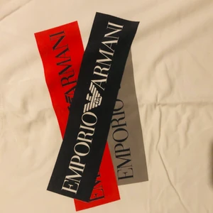 Armani Medium  - Armani Medium tröja. Storlek M