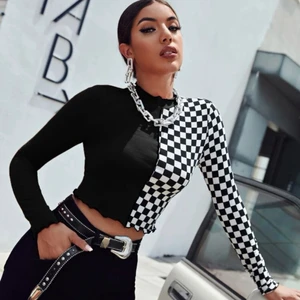 Tröja  - Super fin tröja från shein! Endast använd en gång, men inga tecken på användning 👌🏻😎