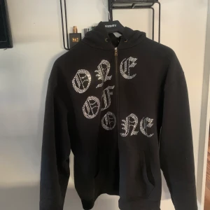 One of one tröja  - Bra skicka 