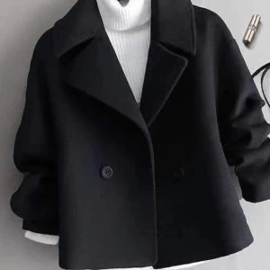 Kappa - Säljer denna liknade kappa stolek S  Aldrig använd