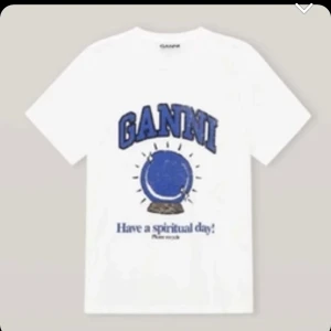 Ganni tröja - Ganni tröja, passar mig som är s-m men är stor