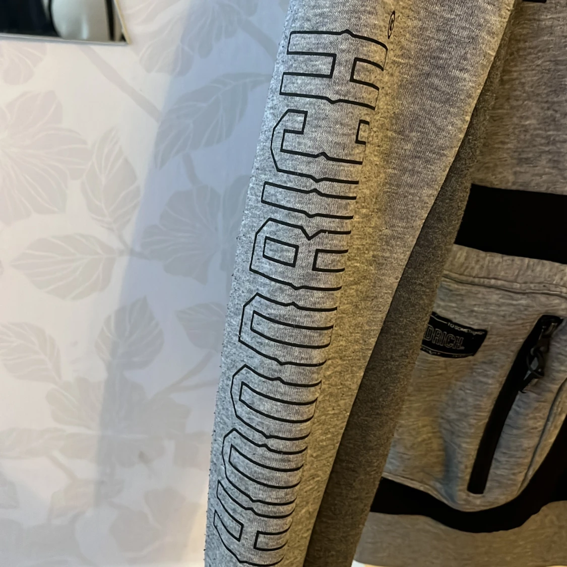 Hoodrich tröja  - 91