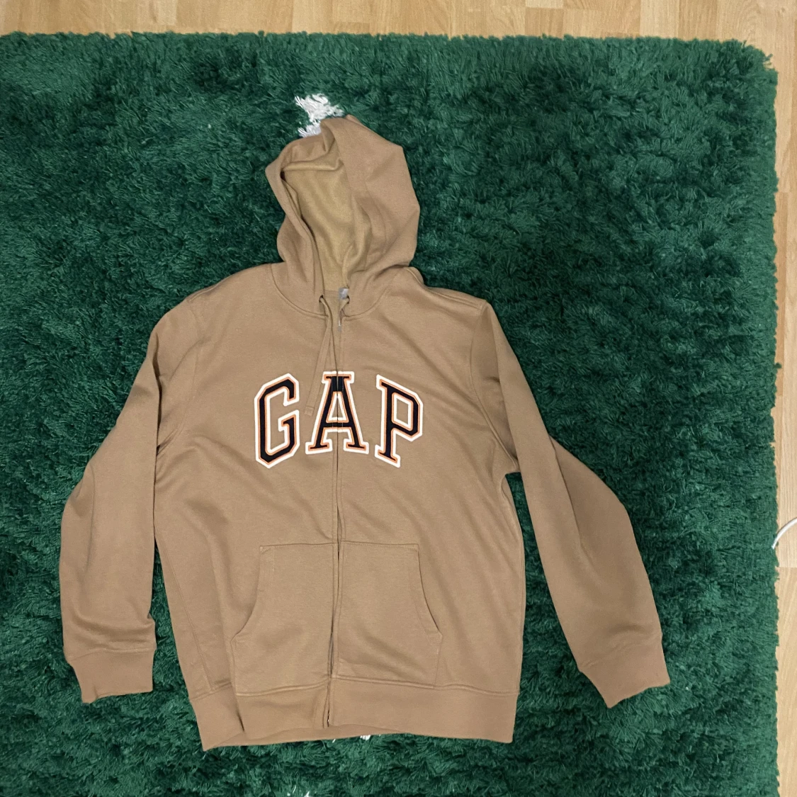 Gap hoodie - 90