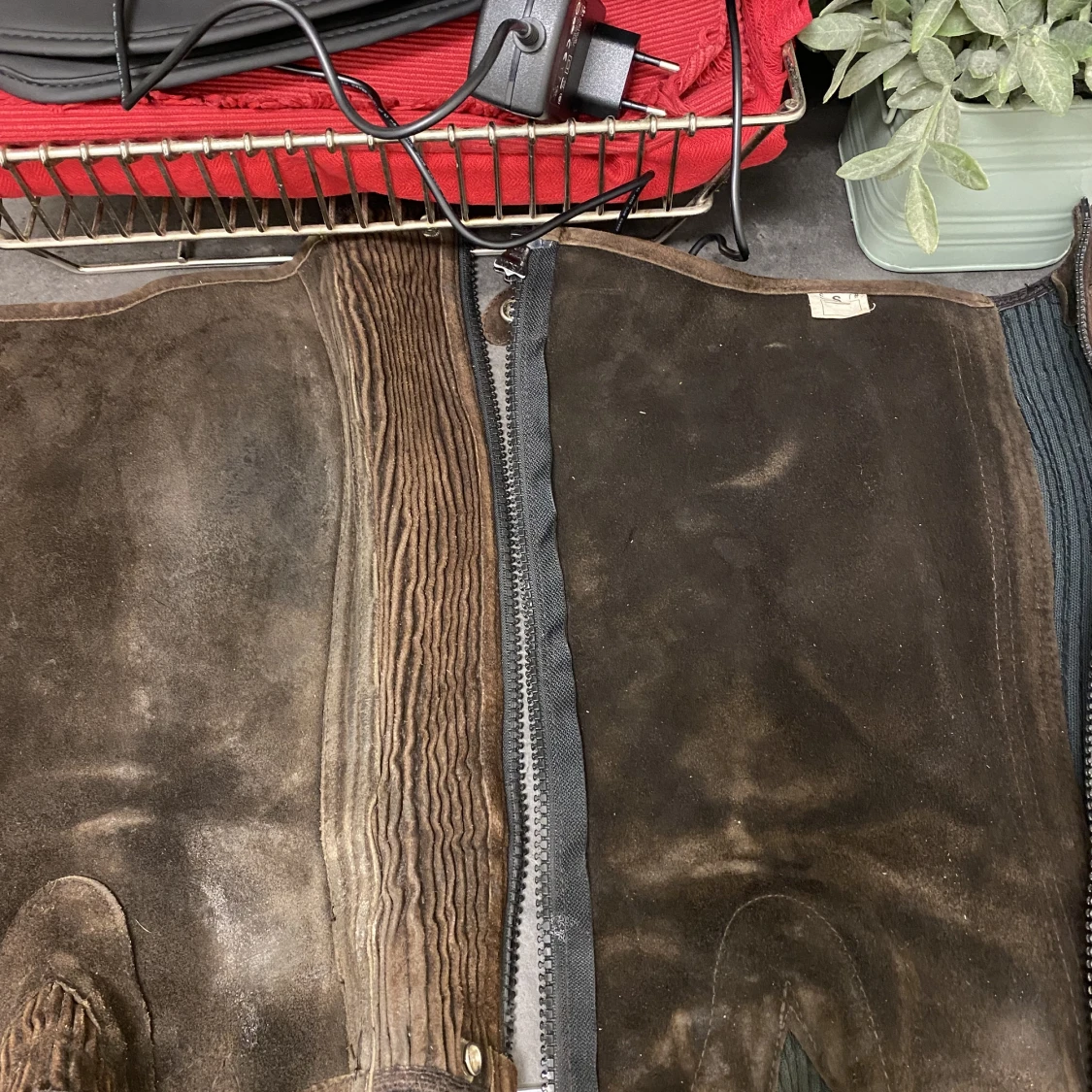 Ridskor och chaps  - 90