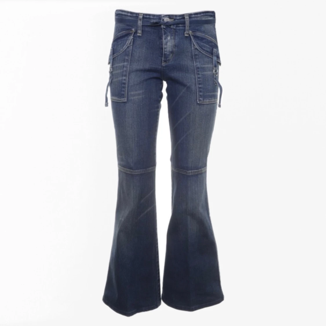 lågmidjade flare jeans