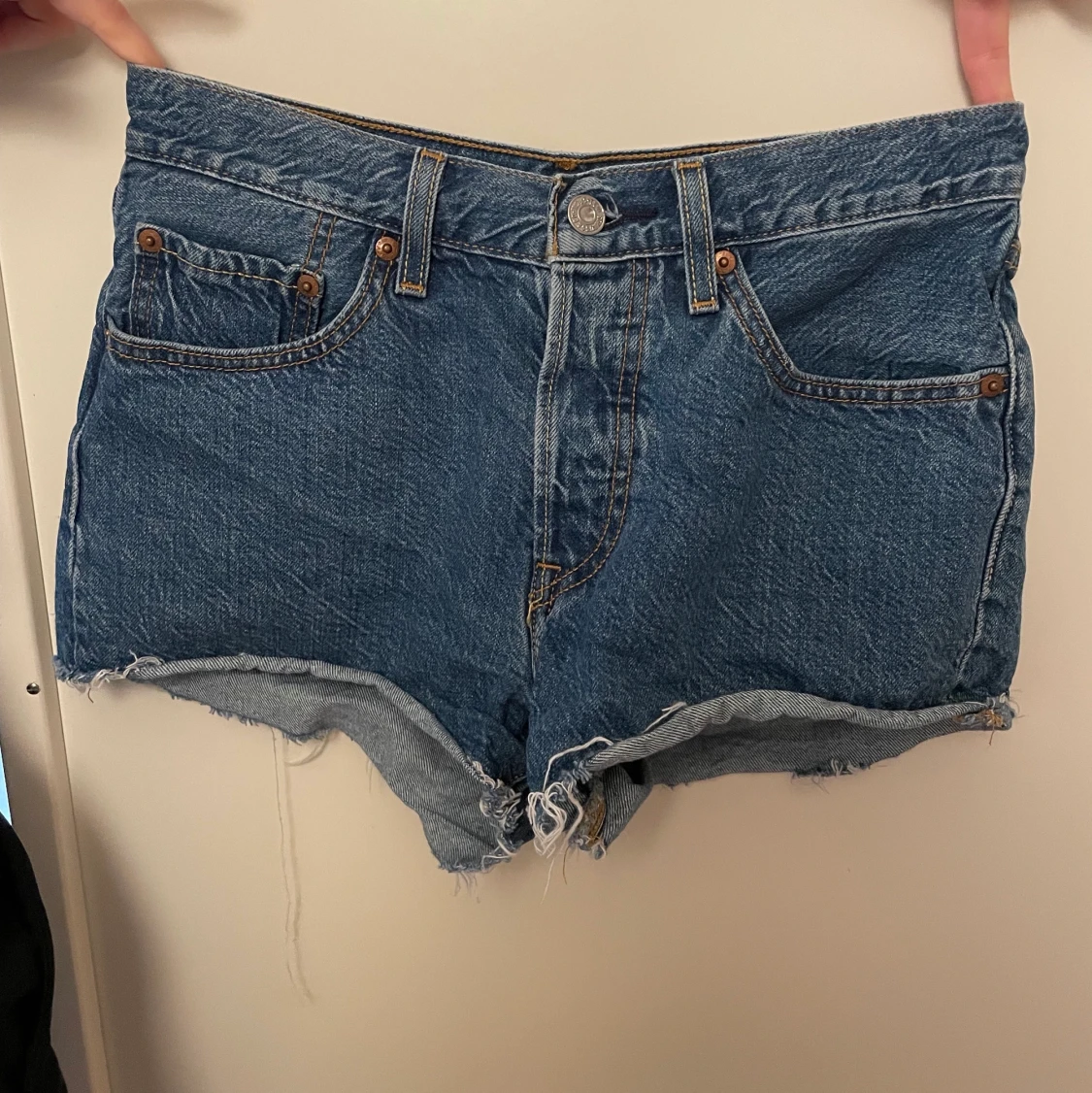 Levis lågmidjade shorts strl 34 - 90