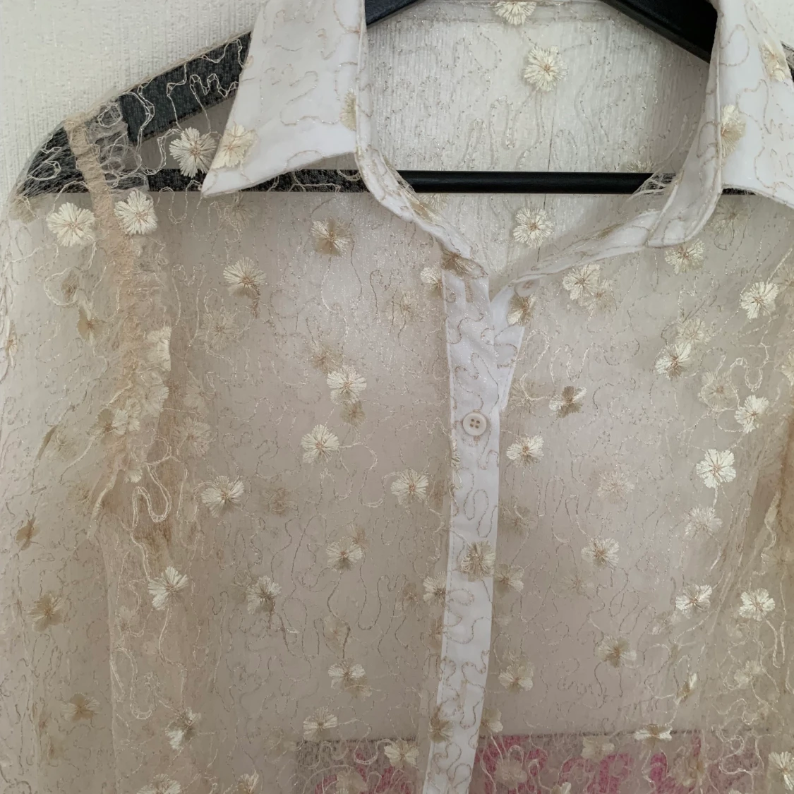 Skjorta blommigt mönster  - 90