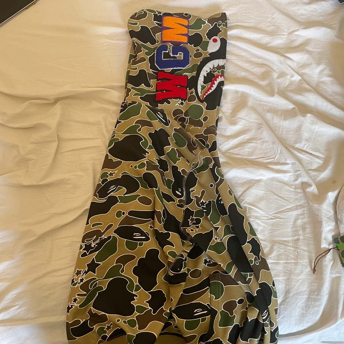  bape shark zipper hoodie