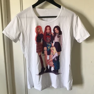 Blackpink t-shirt  - Aldrig använd och inte officiell!