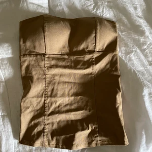 Bandeau topp - Jätte gullig topp med inlagd vaddering, behöver inte använda bh då! Jätte stretchig🌸💕🦋