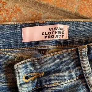 Herr jeans Visual clothing projekt stl 31 - Jeans för kille i stl 31 