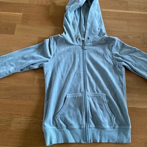 Cubus - Den här mint koftan har jag endast använt 1 gång. Jag köpte den för 299 och säljer nu för 150 kr